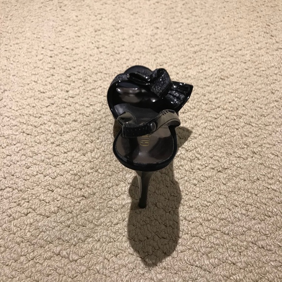 Guess by Marciano Heels - Picture 3 of 6